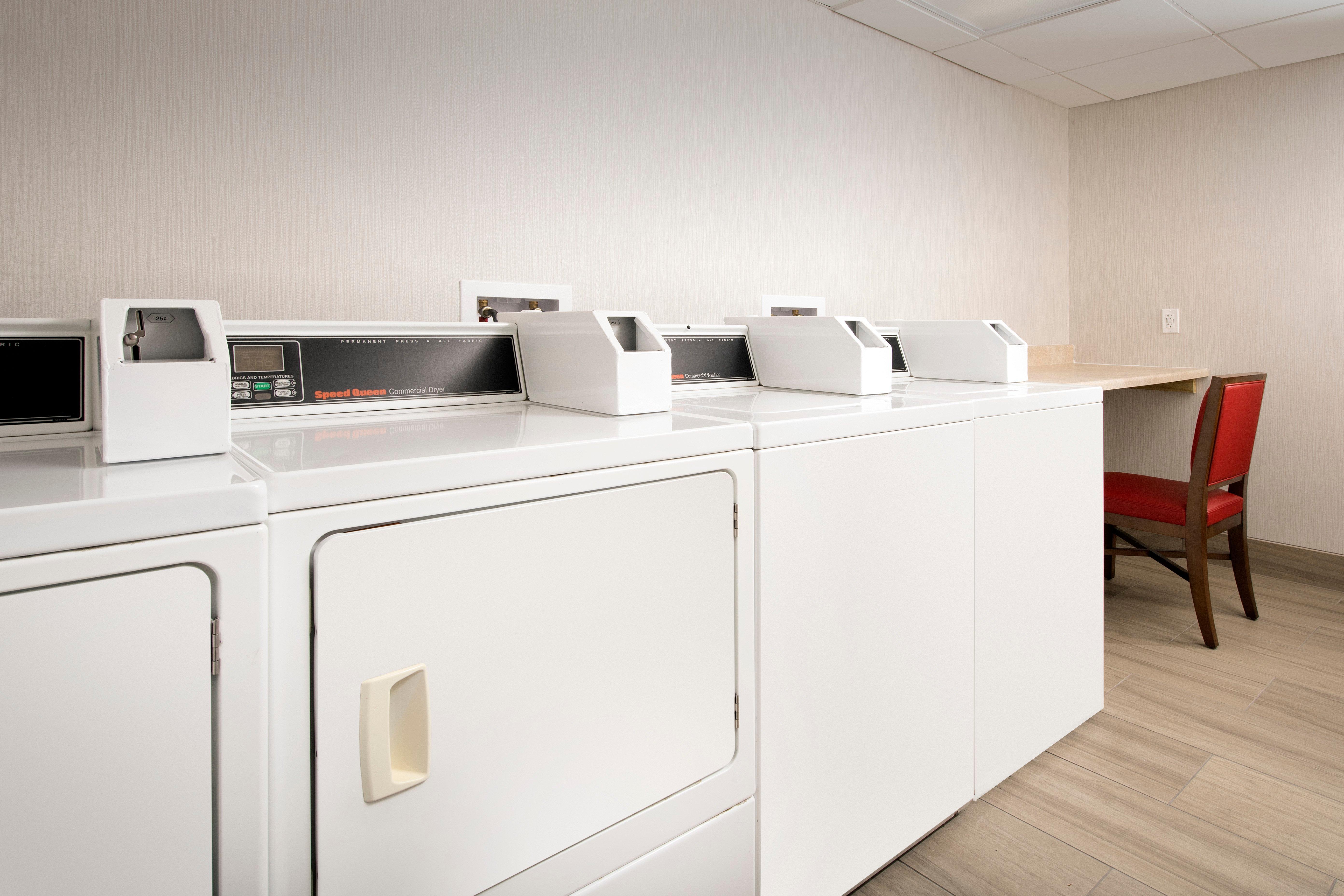Holiday Inn Express & Suites Baltimore - BWI Airport North By Ihg Linthicum Luaran gambar